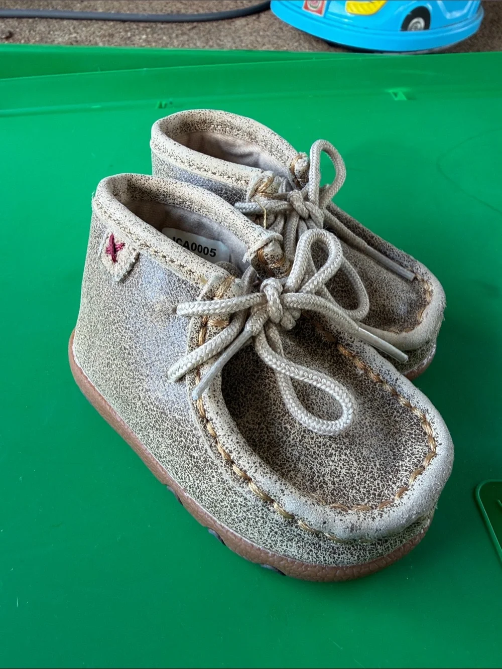 Kids Beige/Tan Moccasin-Style Leather Shoes